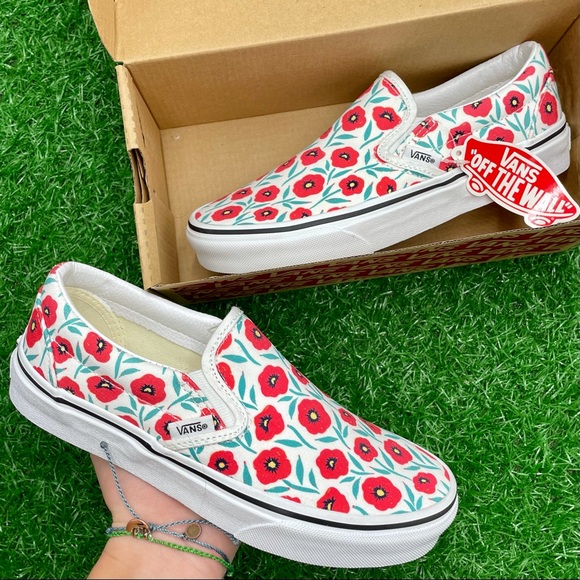 Vans Shoes - Vans Classic Slip On Flowers True White